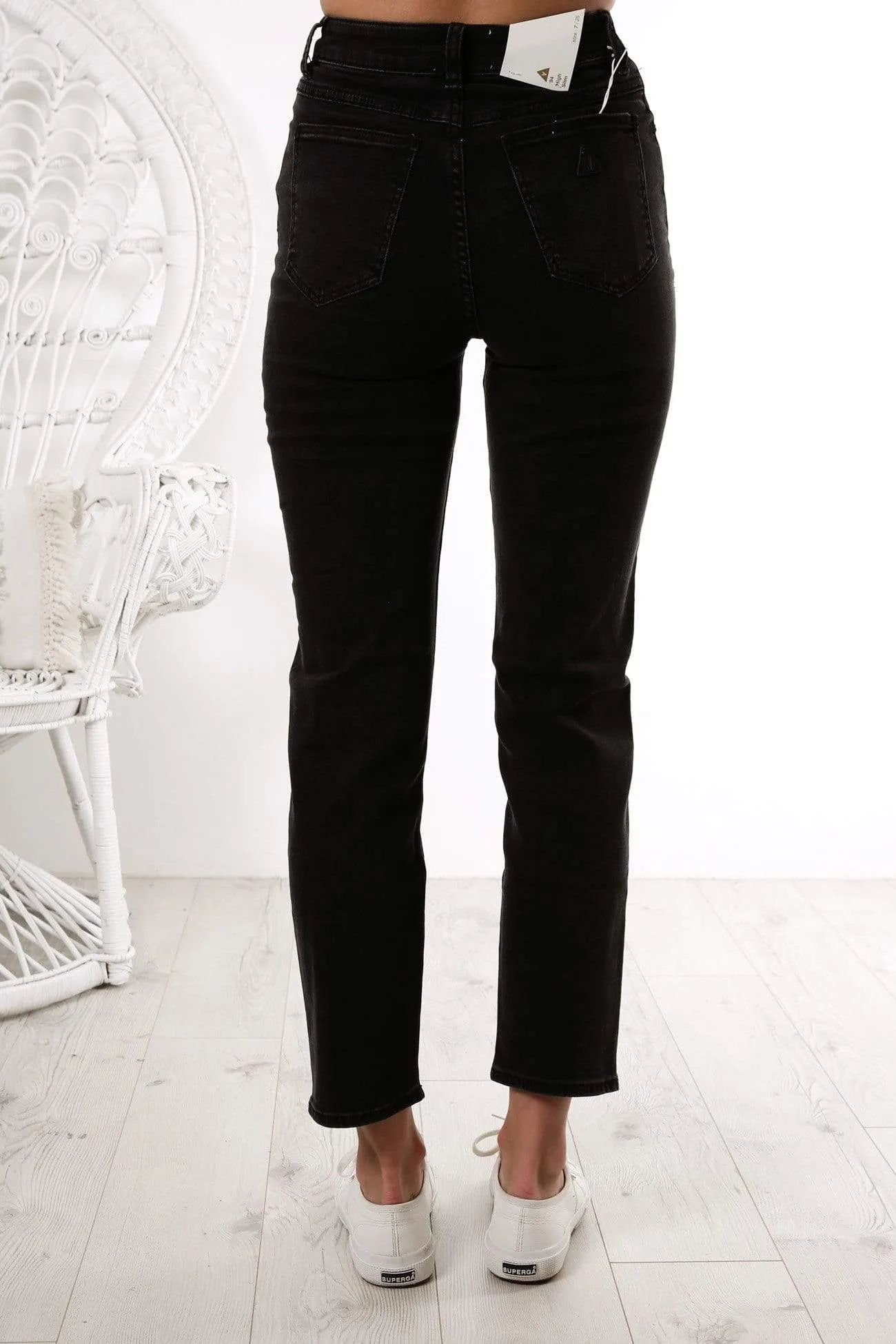 A 94 High Slim Jean 90210