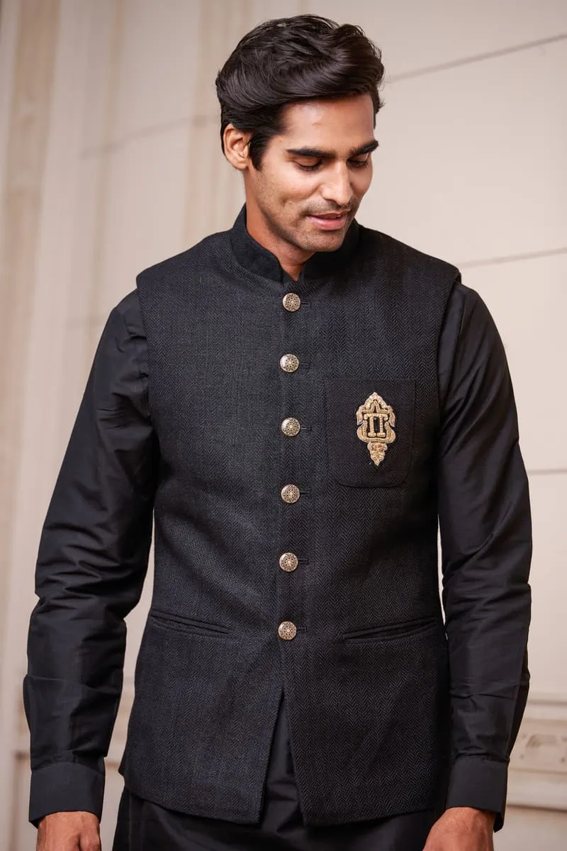 Black Crest Embroidered Bundi