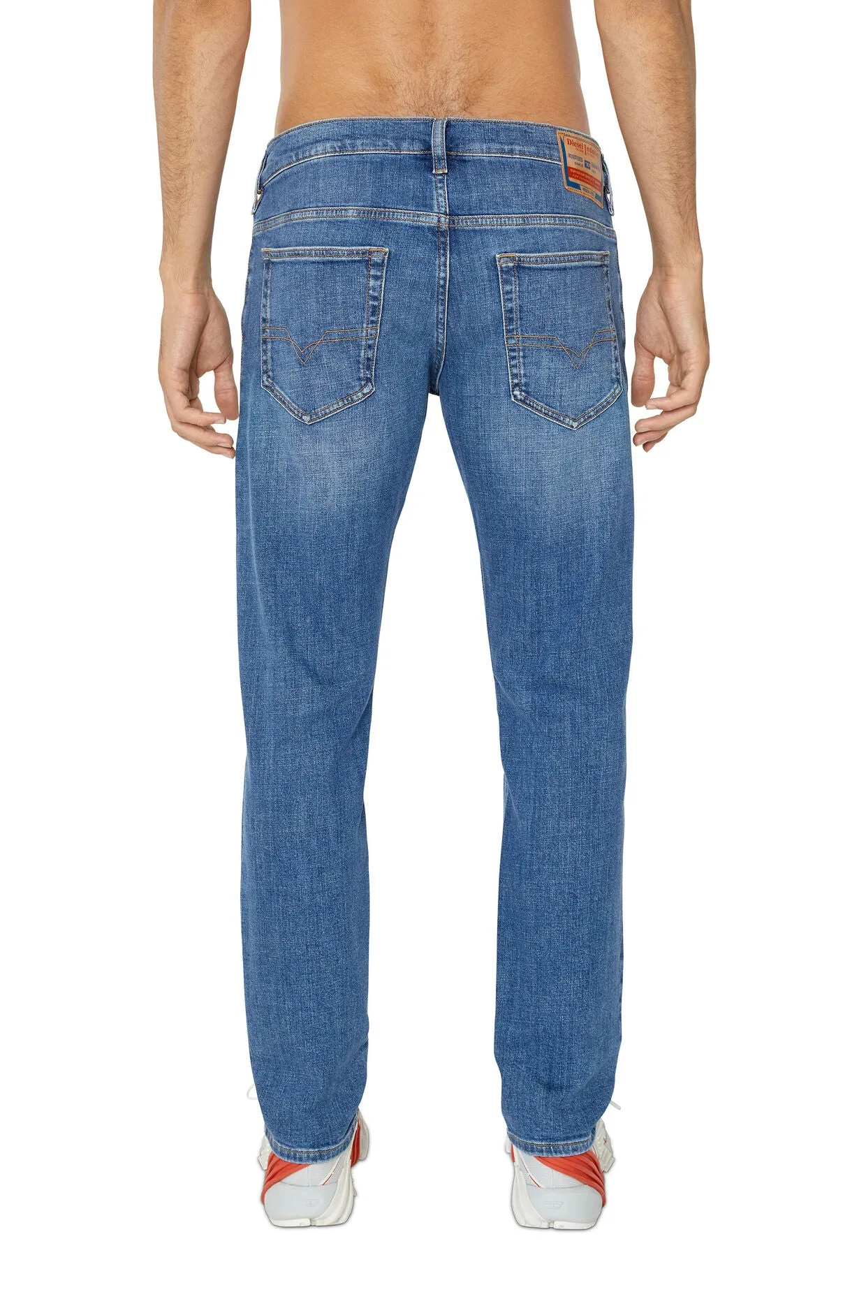 DIESEL Tapered Jeans D-Yennox 0ihat