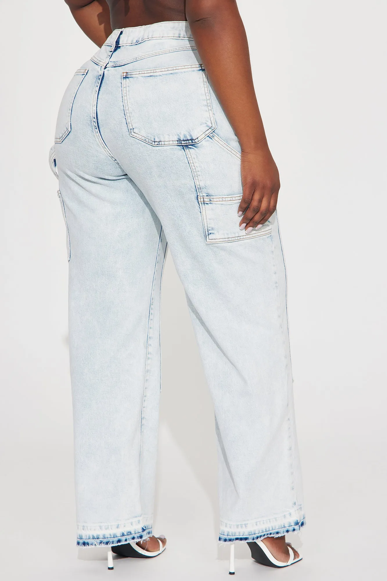 Instant Connection Straight Leg Stretch Carpenter Jeans - Light Wash